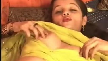 Indian Aunty 1232