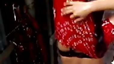 sexy bhabi dressing up after bath
