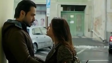 Kriti Kharbanda fuck & kisses