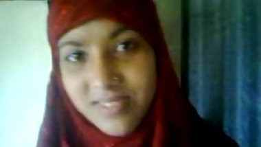 Desi college teen yasmin kiss fuck