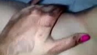 Indian girl puss1