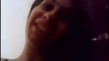 Indian Teen Prostitute Speaking Hindi and Fucking a Client - DesiBate.com