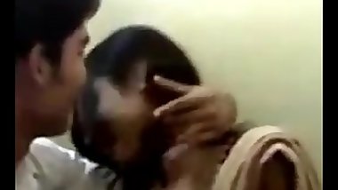 Desi Boy And Girl in cyber cafe HD.mp4