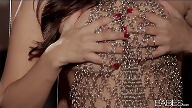Seductive Indian beauty strips down and fingers her pussy