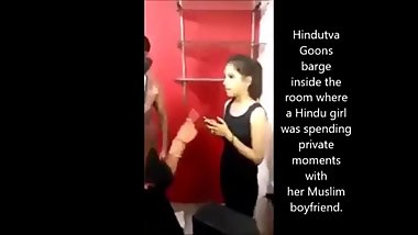 Hindu girl caught having x with Muslim bofyriend Angry Hindu boys protest