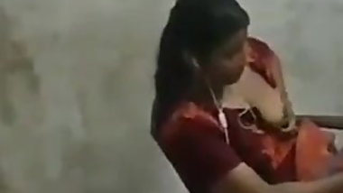 Tamil housewife exposing her feelings