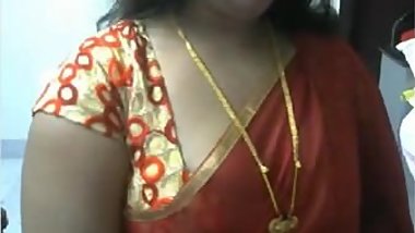 priya hot cam show
