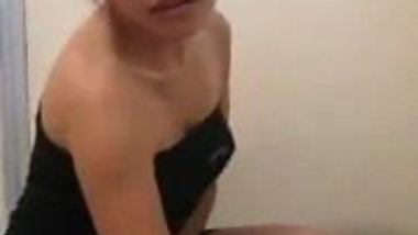 GF showing her Boobs in a self made video