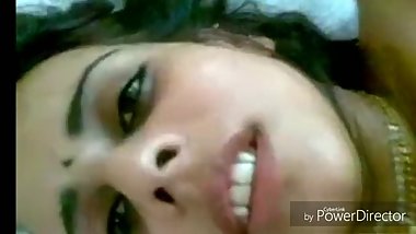 Indian Bhabhi Ke Chudai Hotel ke Bar Me