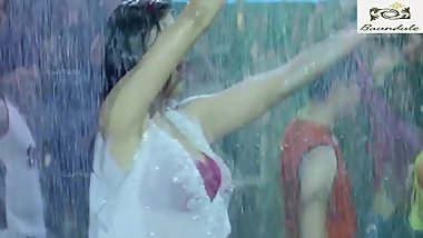 Shilpa Shetty Wet Song in Fareb