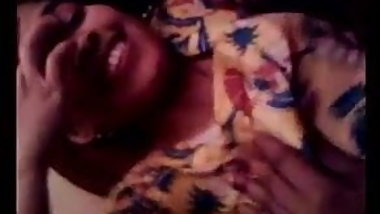 gf in.salwar boobs press