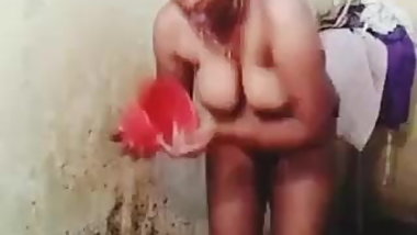South aunty bath video, indian aunty bath, Bhabhi bath