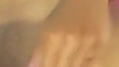 22 south indian gf shw pussy and fucking wit bf