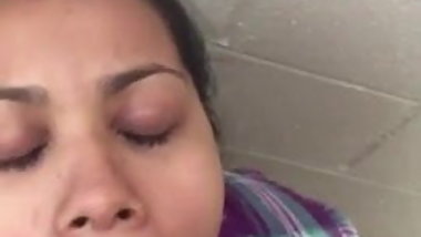 Amateur Indian College Student Blows & Deepthroats BWC