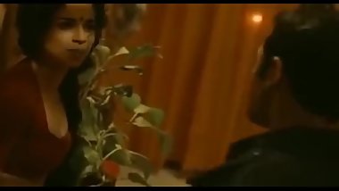 Hot scene of Kangana ranaut and john Abraham