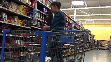 DW Indian teen with thick bottom in blue jeans