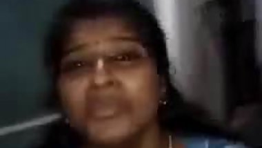 Mallu chechi kissing relative boy