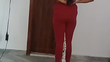 aunty wearing nighty