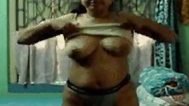 Pangaladesh cute aunty part 4