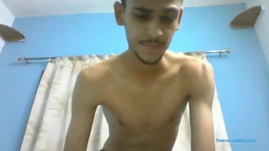 dont have him compleely naked but hes hot