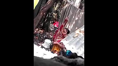 Indian bhabhi bathing part 2