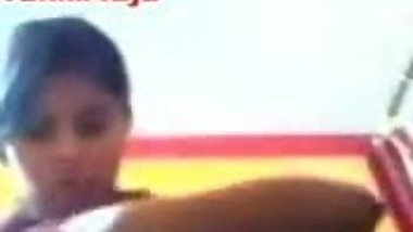 South indian Massage Girl doing hanjob & release the CUM