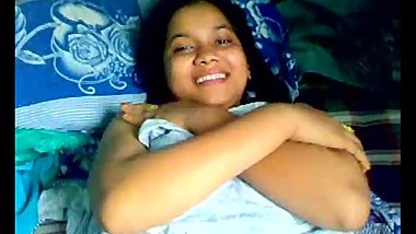 Indian Babe Sheila Show her Big Boobs