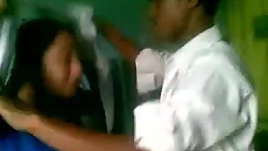 DESI COLLEGE STUDENTS FUCKING INSIDE CLASS