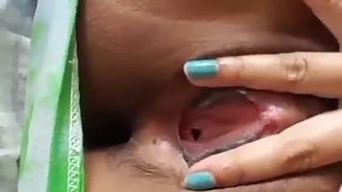 Indian Girl Showing her Pussy in public