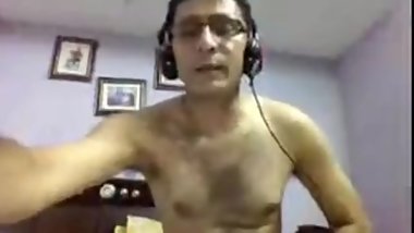 indian man love to fuck his asshole...