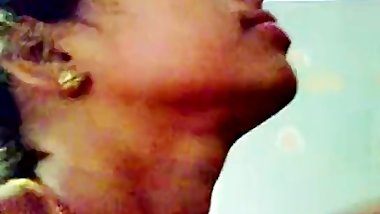 Smart Indian Telugu aunty's blowjob and fucking Clip