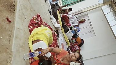 Big boobs aunty with sexy cleavage