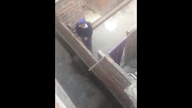 punjabi boy hand job on his roof mms desi