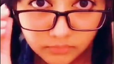 Arya cum tribute