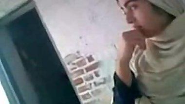 Sexy Arab hijabi Muslim wife cheating and fucking neighbour