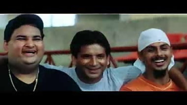 Indian Bollywood actress flashing boobs to Mahima  & friends