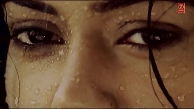 NON PORN Sameera Reddy Hot Seduction Bollywood Scenes