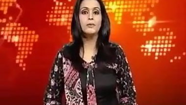 Pakistani News caster slip of tongue