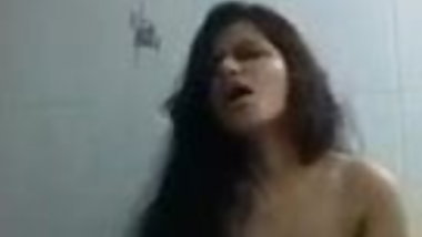 Teen nude indian girl