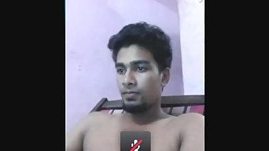 Jabir an Indian guy showing his wank