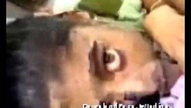 Indian beauty giving head - PornTube Desi