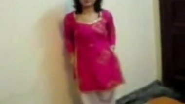 Beautiful indian - NON NUDE