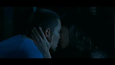 Sunny Leone hot Bollywood scene 2