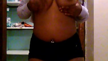 Hot Indian girl bounces