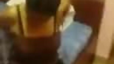 Tamil woman aged 30 removing dress and sucking cock in hotel