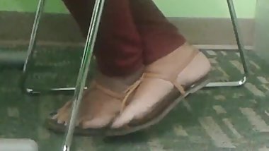 Active Indian ankle cross