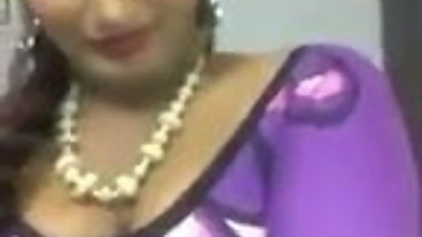 Desi Housewife Teasing