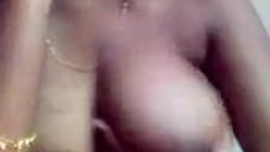 Sexy HUGE Boobs Indian Aunty doing blowjob to her Customer
