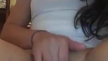 sexy indian girlfriend rubbing her pussy