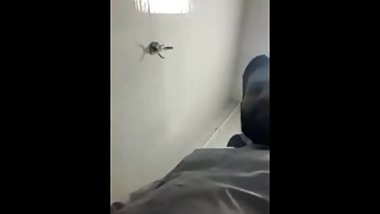 Haaris Sampya jerking video